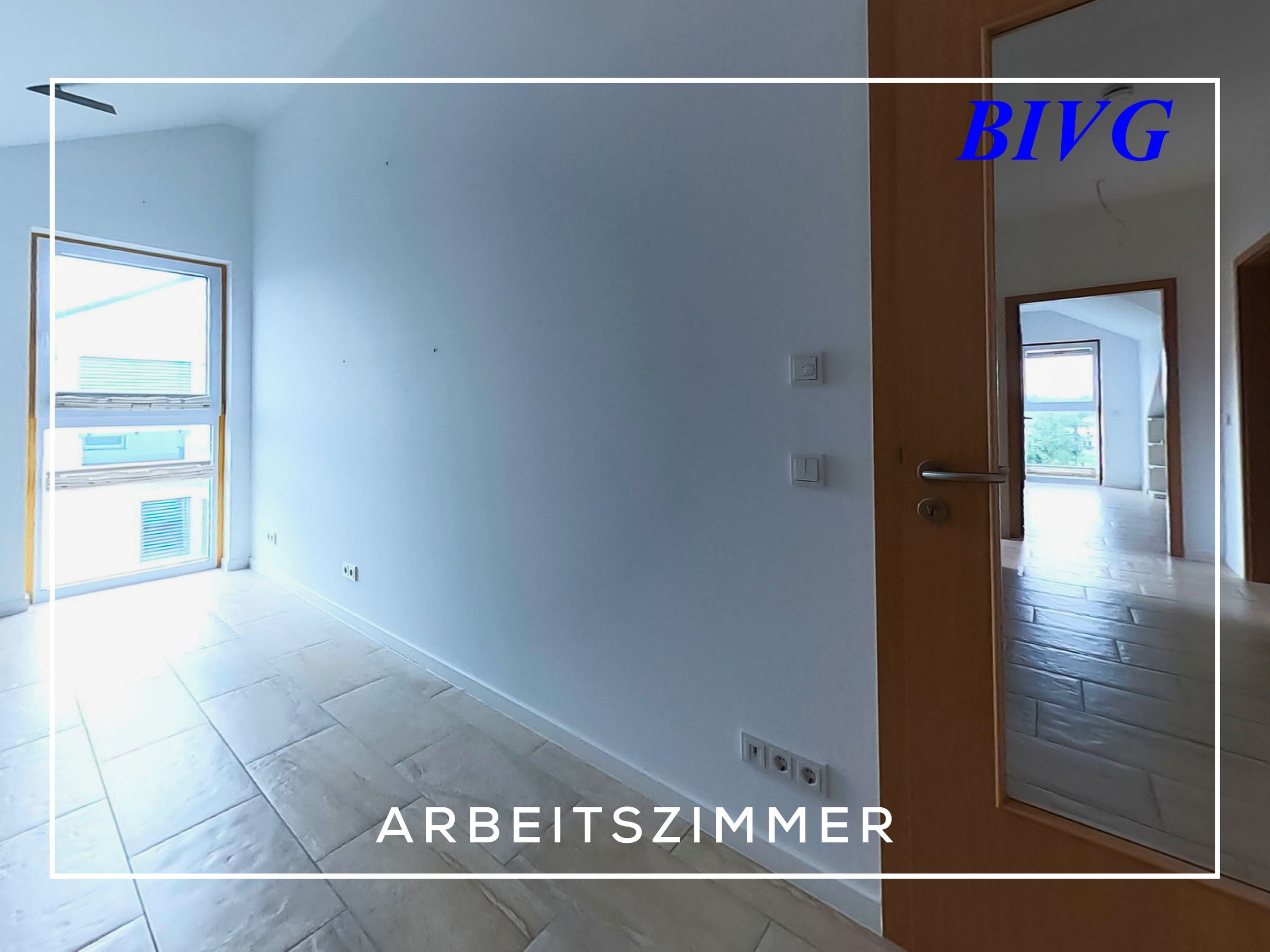 Helles Arbeitszimmer